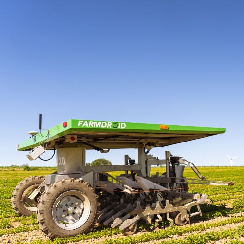 Farm Droid F20, Germany The FarmDroid FD20 uses NSK’s 6004 series precision deep-groove ball bearings with DDU seal on both sides to prevent the ingress of contamination in harsh operating conditions. Photo: FarmDroid